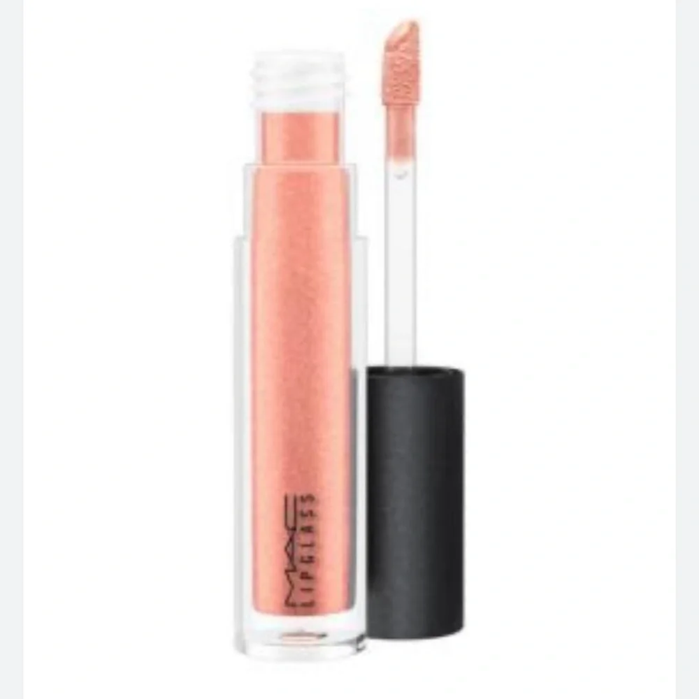 🌷🎃Mac Coral Of The Wild Lip Gloss